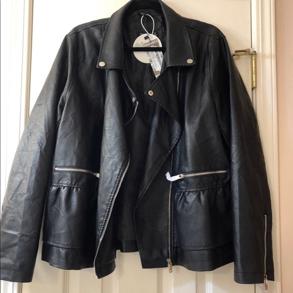 Ladies faux leather jacket -Black ladies (L) - Picture 2 of 3